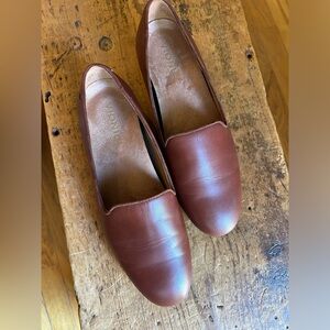 Vionic Brown Leather Loafers